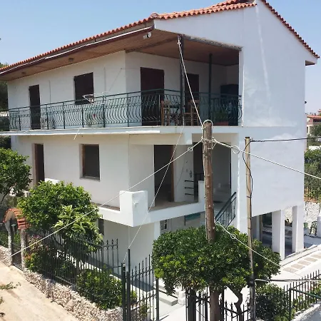 Smile House Near Athens Airport 300m From The Sea