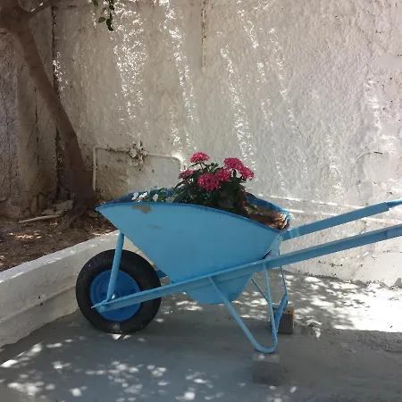 Smile House Near Athens Airport 300m From The Sea Holiday home